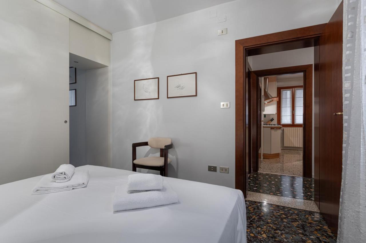 Canale View - S. Agostino Apartamento
